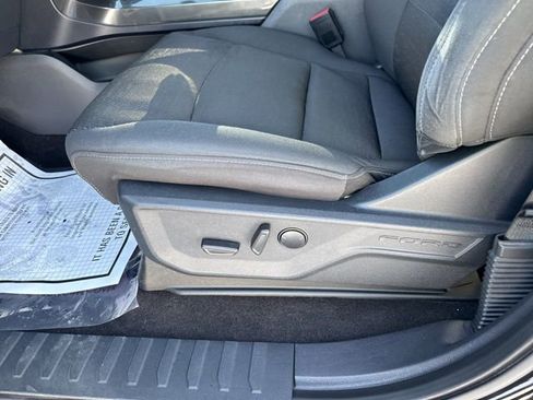 Used 2023 Ford F150 XLT w/ Equipment Group 302A High image 9