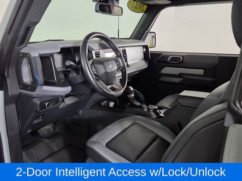 Used 2022 Ford Bronco Black Diamond w/ Sasquatch Package AWD/4WD image 15