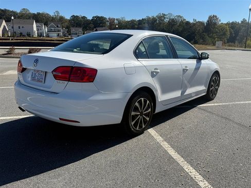 Used 2013 Volkswagen Jetta SE image 5