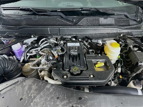 New 2025 RAM 2500 Tradesman w/ Chrome Appearance Group image 19