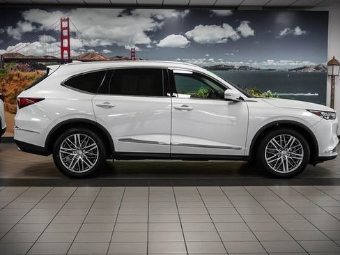 Used 2023 Acura MDX Advance image 5