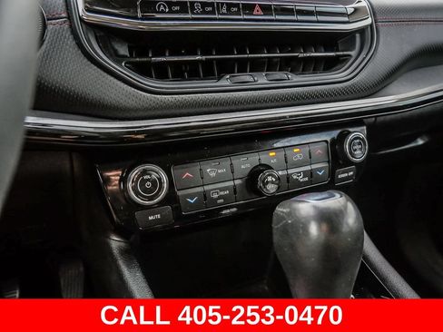 Used 2022 Jeep Compass Trailhawk AWD/4WD image 40