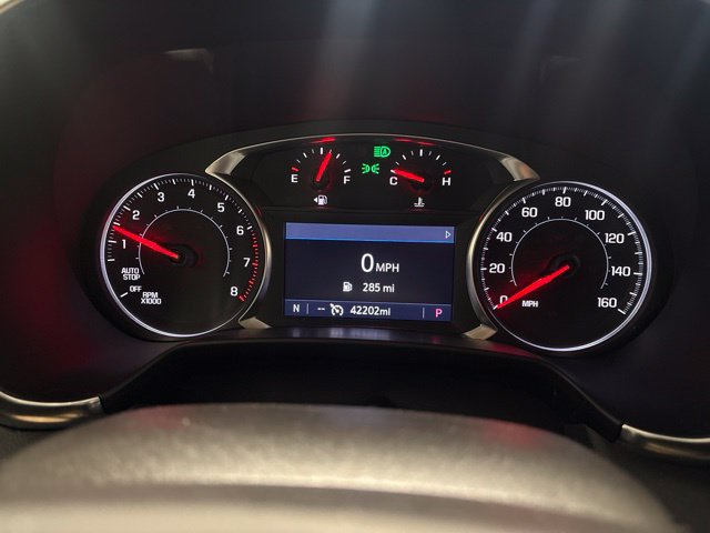Used 2025 Chevrolet Blazer LT FWD image 17