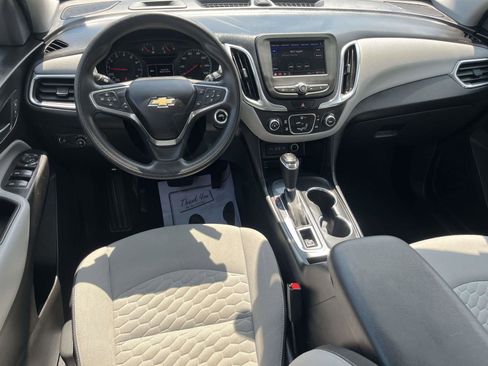 Used 2020 Chevrolet Equinox LS FWD image 10