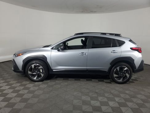 Used 2025 Subaru Crosstrek 2.5i Limited w/ Crosstrek Mirror Package image 7