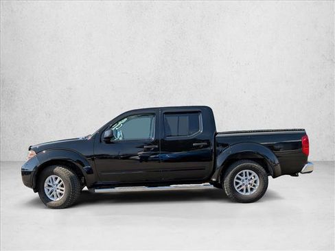 Used 2016 Nissan Frontier SV image 7