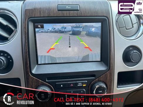 Used 2014 Ford F150 Lariat w/ Lariat Chrome Package image 12