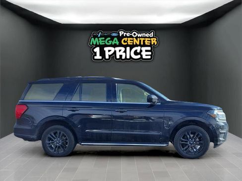 Used 2022 Ford Expedition XLT image 31