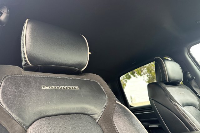 Used 2025 RAM 1500 Laramie AWD/4WD image 18