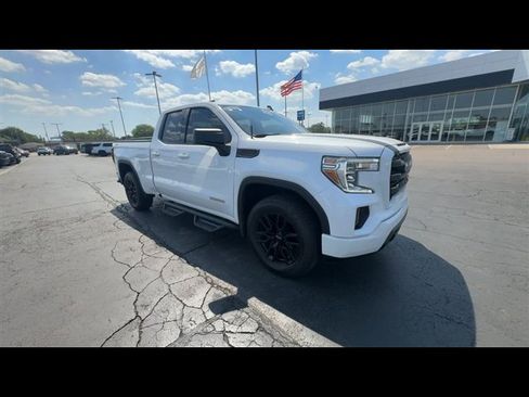 Used 2022 GMC Sierra 1500 Elevation AWD/4WD image 2