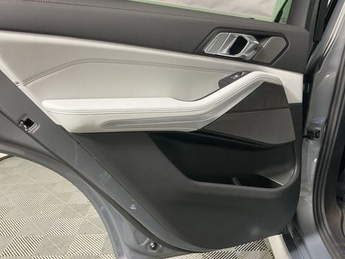 New 2026 BMW X5 sDrive40i w/ M Sport Package image 25