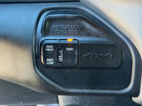 Used 2024 RAM 4500 4x4 Crew Cab Tradesman w/ Chrome Appearance Group image 13