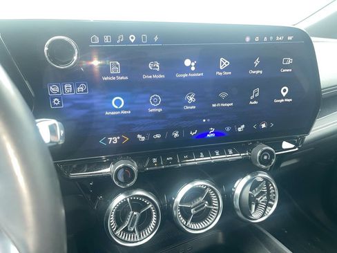 Used 2024 Chevrolet Blazer EV LT AWD/4WD image 12