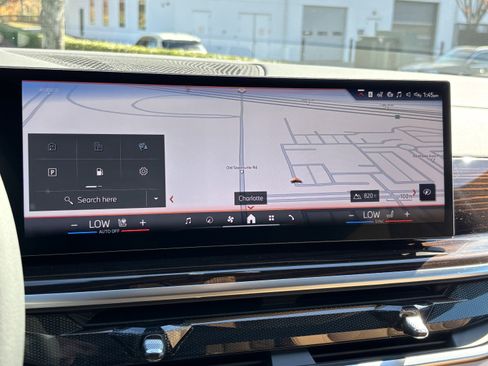 Used 2026 BMW X5 xDrive50e w/ Executive Package image 28