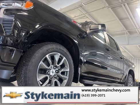 New 2026 Chevrolet Silverado 1500 RST w/ RST All Star Premium Package image 8