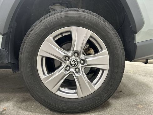 Used 2023 Toyota RAV4 XLE FWD image 12