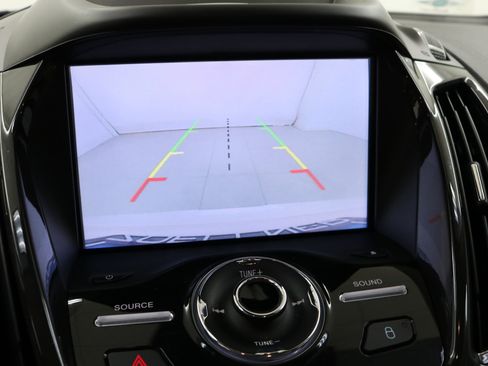 Used 2016 Ford Escape Titanium image 18