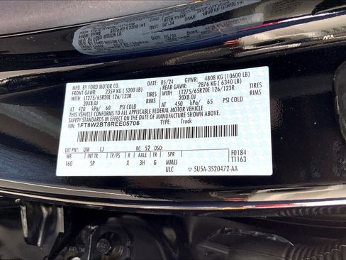 Used 2024 Ford F250 King Ranch w/ FX4 Off-Road Package image 19