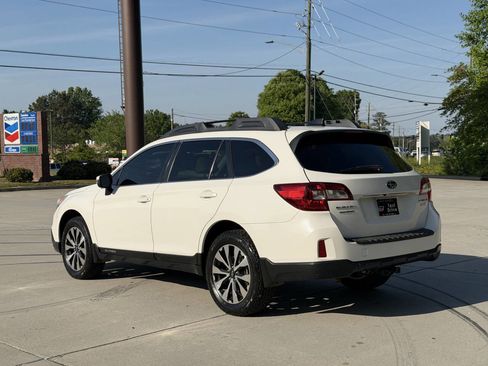 Used 2016 Subaru Outback 2.5i Limited image 23