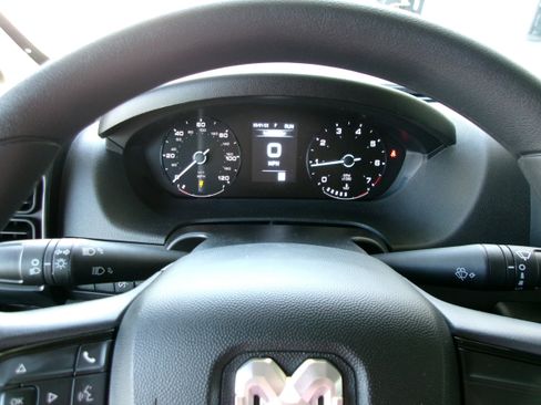 New 2026 RAM ProMaster 2500 FWD image 8