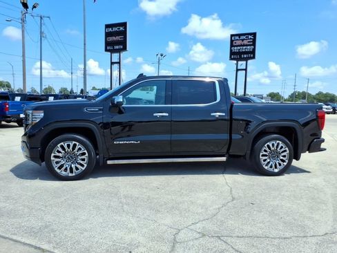 Used 2025 GMC Sierra 1500 Denali Ultimate AWD/4WD image 4