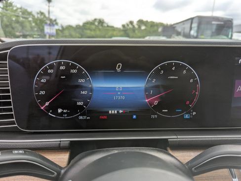 Used 2024 Mercedes-Benz GLE 450 4MATIC image 18