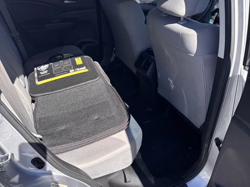 Used 2019 Nissan Pathfinder S image 35