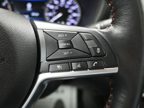 Used 2025 Nissan Sentra SR w/ SR Premium Package image 26