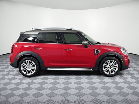 Used 2024 MINI Cooper Countryman S w/ Signature Upholstery Package FWD image 8