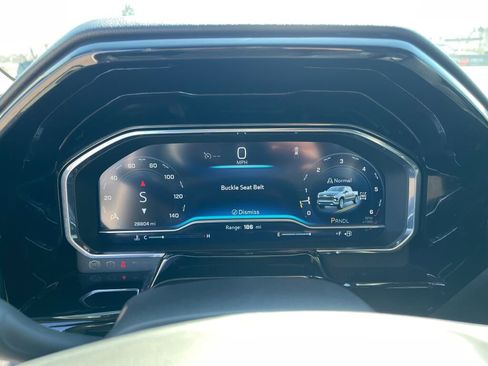 Used 2023 Chevrolet Silverado 1500 RST w/ Z71 Off-Road Package image 11