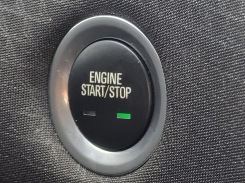 Used 2023 Chevrolet Malibu LT image 29