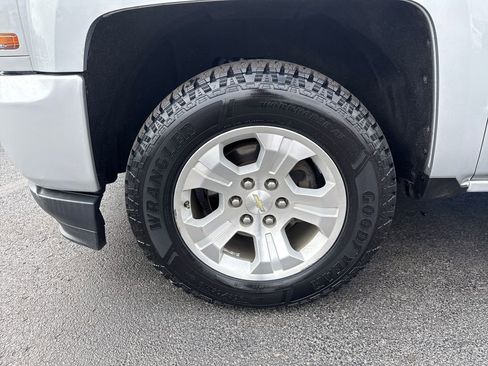 Used 2017 Chevrolet Silverado 1500 LT w/ All Star Edition image 34