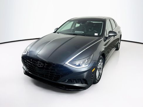 Used 2023 Hyundai Sonata SEL w/ Convenience Package FWD image 3