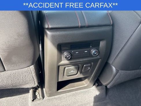 Used 2023 Chevrolet Traverse RS image 22