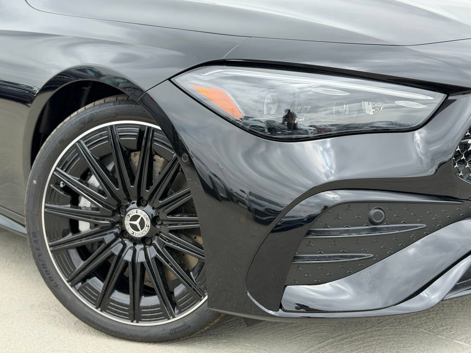 New 2026 Mercedes-Benz CLE 450 4MATIC Cabriolet image 4
