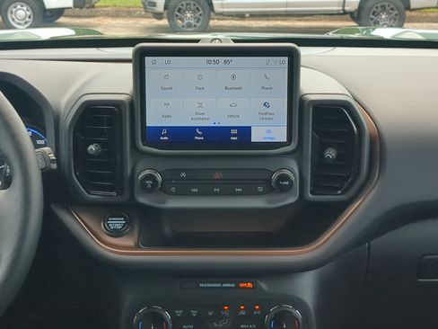 Certified 2023 Ford Bronco Sport Outer Banks w/ Tech Package AWD/4WD image 16