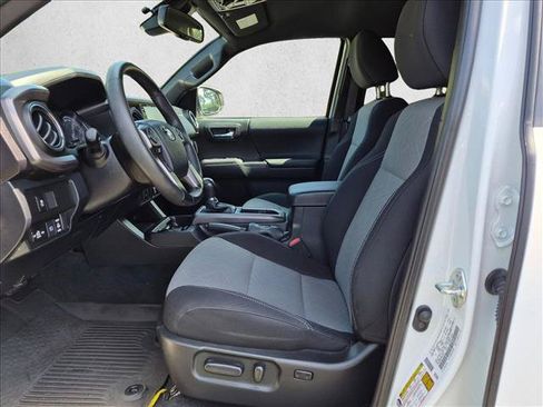 Certified 2023 Toyota Tacoma TRD Off-Road AWD/4WD image 15