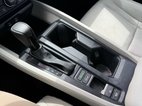 Used 2024 Honda Accord EX image 16