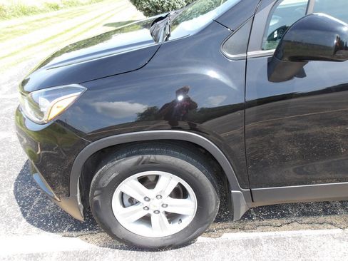 Used 2020 Chevrolet Trax LS w/ Tint and Cruise Package image 27