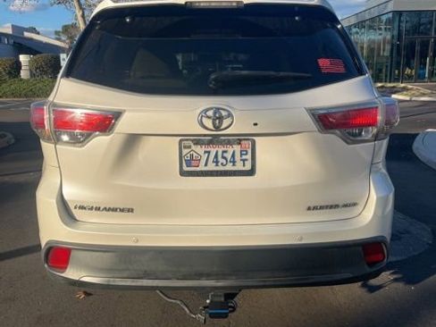 Used 2015 Toyota Highlander Limited image 9