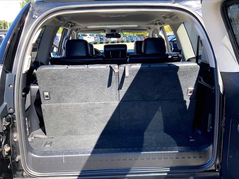 Used 2014 Lexus GX 460 Luxury AWD/4WD image 35