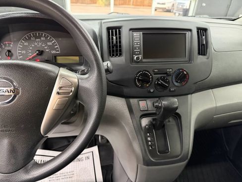Used 2021 Nissan NV200 S w/ Back Door Glass Package FWD image 22