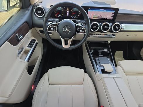 Certified 2022 Mercedes-Benz GLB 250 image 13