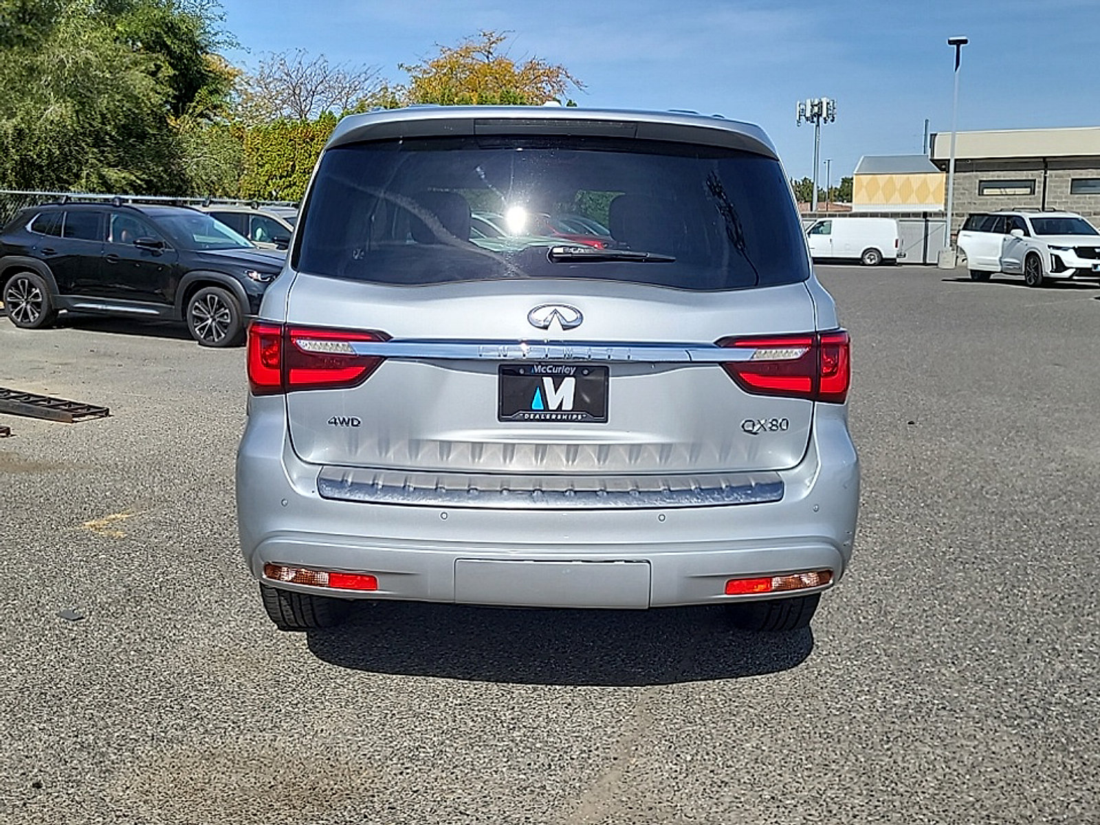 Used 2020 INFINITI QX80 Luxe w/ Proassist Package AWD/4WD image 6