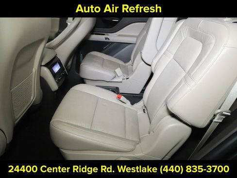 Certified 2024 Lincoln Aviator Reserve w/ Equipment Group 201A AWD/4WD image 15