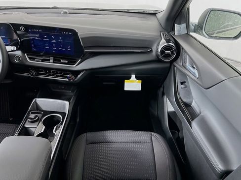 New 2026 Chevrolet Equinox LT w/ Safety and Technology Package image 23