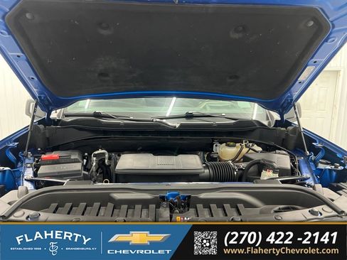 Used 2022 Chevrolet Silverado 1500 ZR2 w/ Technology Package AWD/4WD image 16