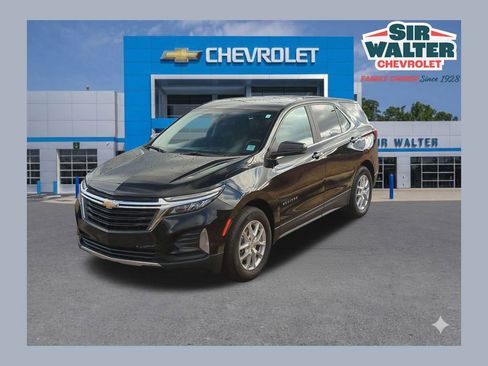 Used 2023 Chevrolet Equinox LT image 1