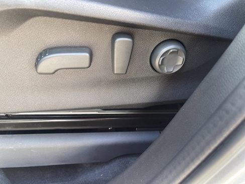 New 2026 Subaru Ascent Limited image 15