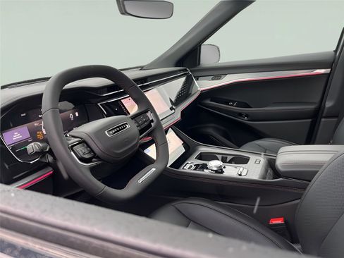 Used 2025 Jeep Wagoneer S Limited image 10